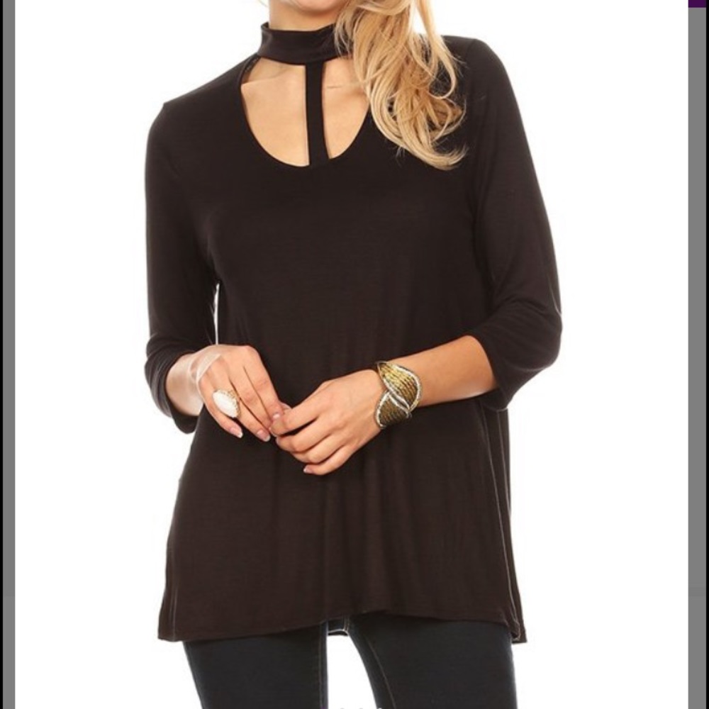 Black Flowy Cut-Out Accent Top
